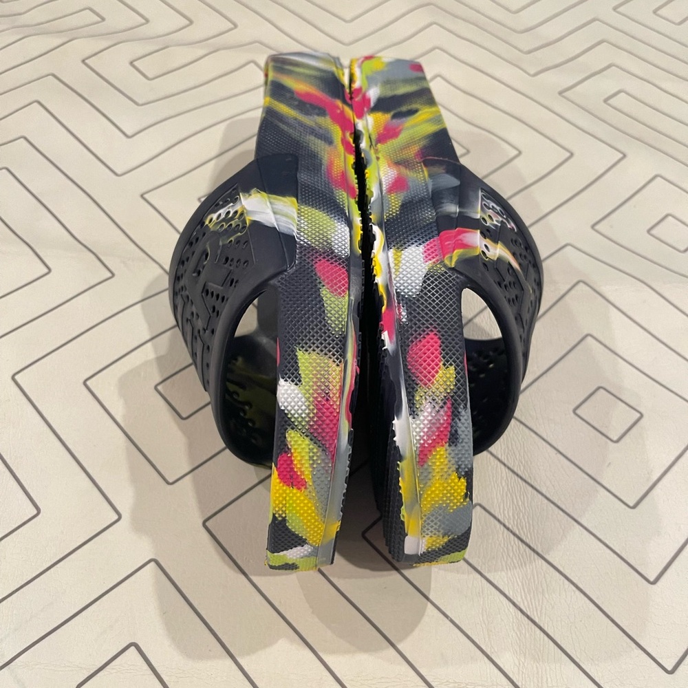 Hunter Colorful Slide Sandals - Picture 6 of 9